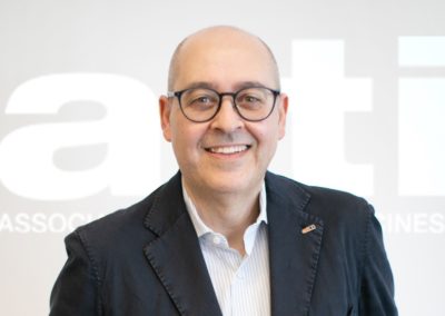 Vogliono che paghi il ceto medio